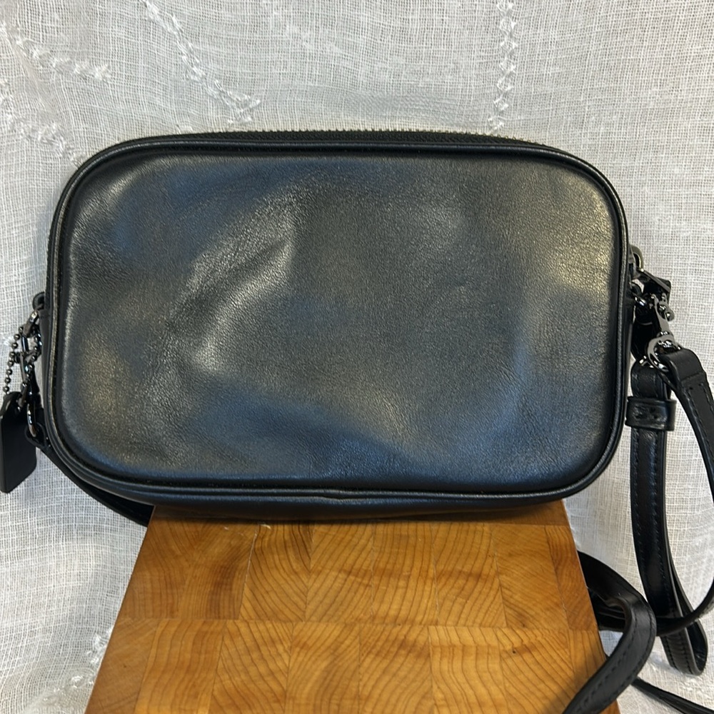Coach compact cross body shoulder pocketbook - Picture 2 of 16